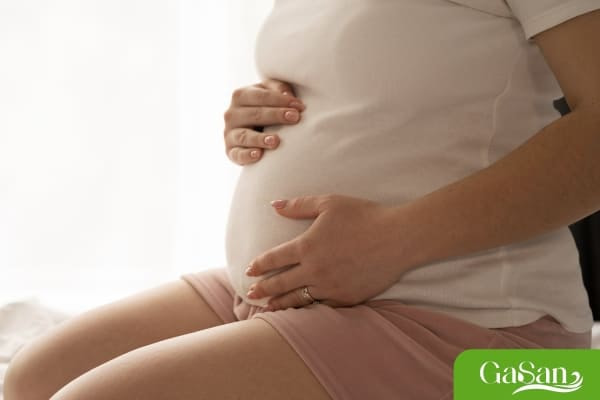 Mẹ bầu có thể bắt đầu bổ sung sữa hạt vào chế độ ăn uống từ tháng thứ 4 của thai kỳ
