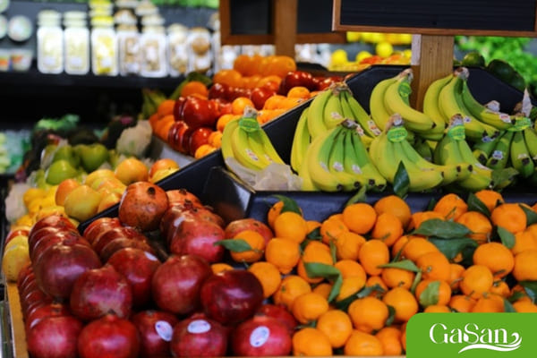 Mở cửa hàng buôn bán trái cây, rau củ quả sạch từ các vùng quê